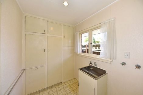 Photo of property in 3 Verran Place, Fendalton, Christchurch, 8052