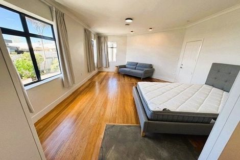 Photo of property in 106 Stortford Street, Saint Leonards, Hastings, 4120