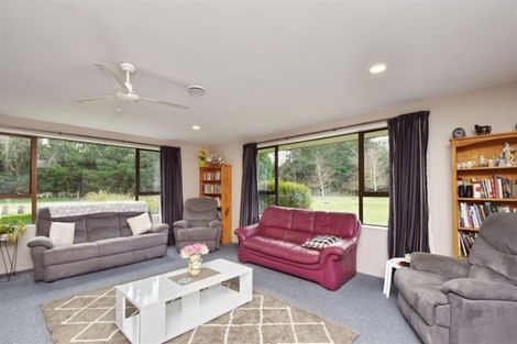 Photo of property in 7 Scarlett Oak Drive, West Melton, Christchurch, 7671