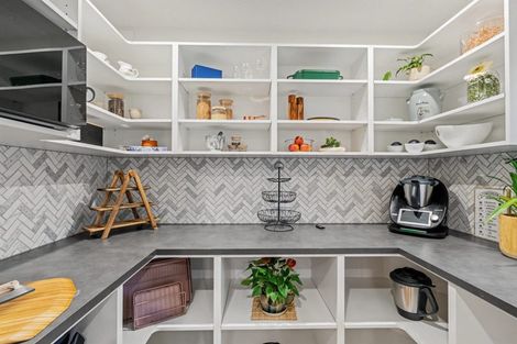 Photo of property in 14 Minsons Lane, Kennedys Bush, Christchurch, 8025