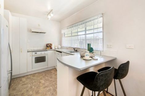 Photo of property in 12 Central Park Drive, Te Atatu South, Auckland, 0610