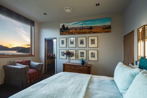 Photo of property in 27 Edinburgh Drive, Queenstown, 9300