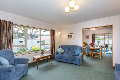 Photo of property in 18b Knightsbridge Place, Taradale, Napier, 4112