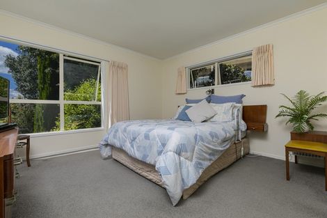 Photo of property in 50 Bayside Drive, Browns Bay, Auckland, 0630
