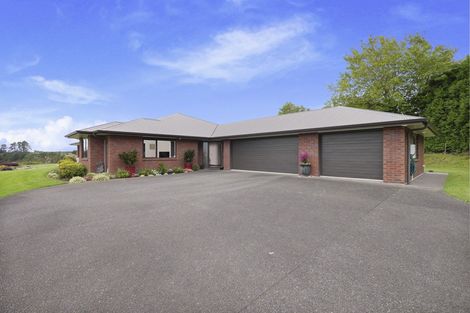 Photo of property in 7c Walter Henry Drive, Omanawa, Tauranga, 3171