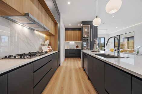 Photo of property in 11 Mill Hill Close, Flat Bush, 2019
