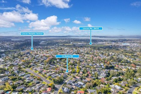 Photo of property in 14 Rehia Road, Massey, Auckland, 0614