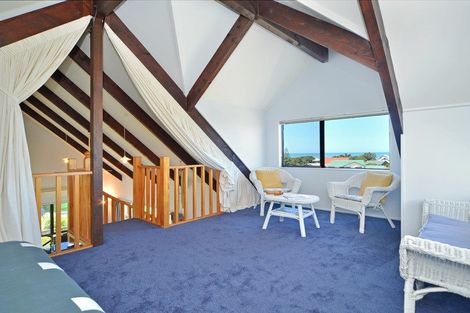 Photo of property in 11 Palm Parade, Riversdale Beach, Masterton, 5872