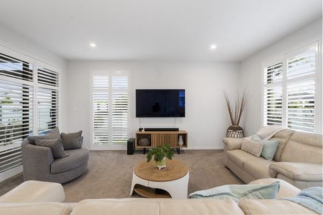 Photo of property in 64 Sandhurst Drive, Papamoa Beach, Papamoa, 3118