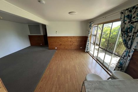 Photo of property in 34 Mark Avenue, Paparangi, Wellington, 6037