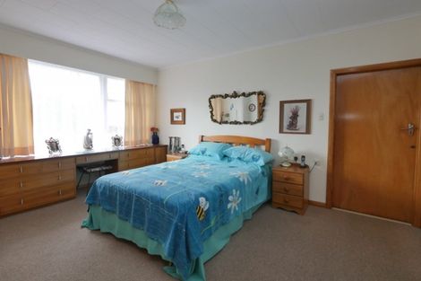 Photo of property in 1 Lemon Street, Otaki, 5512