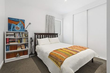 Photo of property in De Vere Apartments, 1/23 Tennyson Street, Te Aro, Wellington, 6011