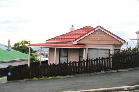 Photo of property in 23 Cole Street, Caversham, Dunedin, 9012