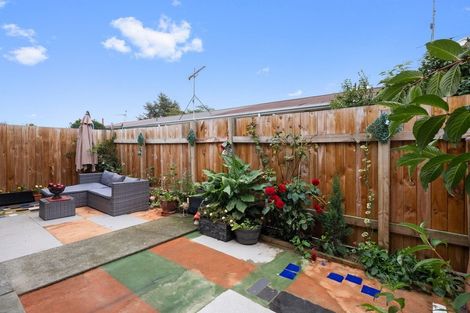 Photo of property in 2/42 Aitken Street, Ashburton, 7700