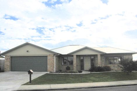 Photo of property in 2 Kingsbury Court, Rototuna North, Hamilton, 3210