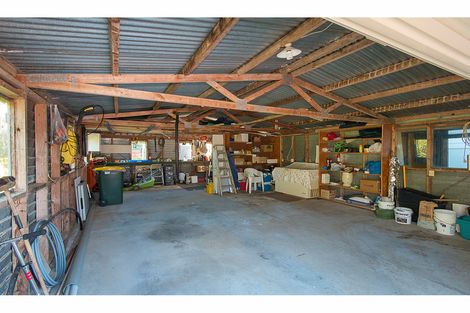 Photo of property in 2146 Awhitu Road, Pollok, Waiuku, 2684