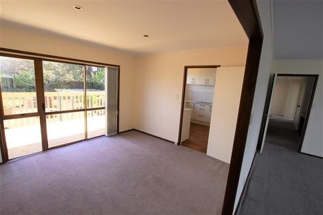 Photo of property in 10 Anna Watson Road, Half Moon Bay, Auckland, 2012