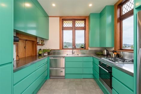 Photo of property in 81 Beauchamp Street, Karori, Wellington, 6012