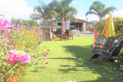 Photo of property in 165 Cook Drive, Whitianga, 3510