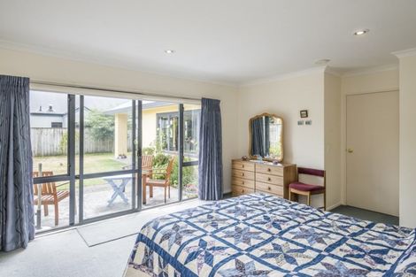 Photo of property in 38 Lorna Irene Drive, Raumati South, Paraparaumu, 5032