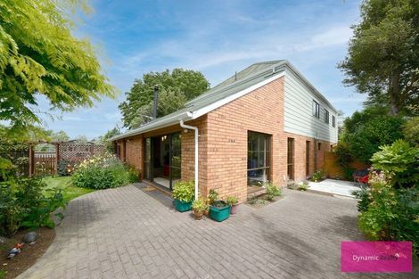 Photo of property in 452 Avonhead Road, Avonhead, Christchurch, 8042