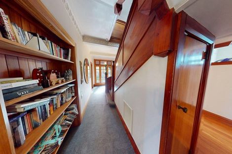 Photo of property in 10 Saint Johns Avenue, Palmerston North, 4414