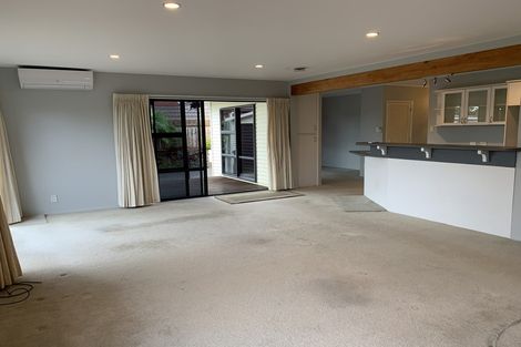 Photo of property in 57 Avonleigh Road, Green Bay, Auckland, 0604