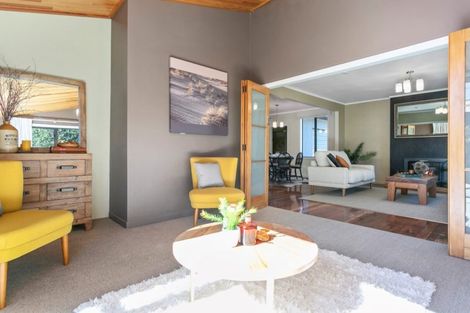 Photo of property in 15 Bowen Street, Cambridge, 3434