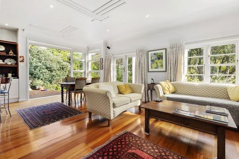 Photo of property in 11 Kinross Street, Kelburn, Wellington, 6012