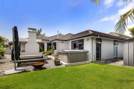 Photo of property in 43 Oceania Sands Way, Papamoa Beach, Papamoa, 3118
