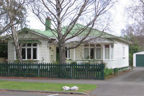 Photo of property in 44 Ada Street, Hokowhitu, Palmerston North, 4410