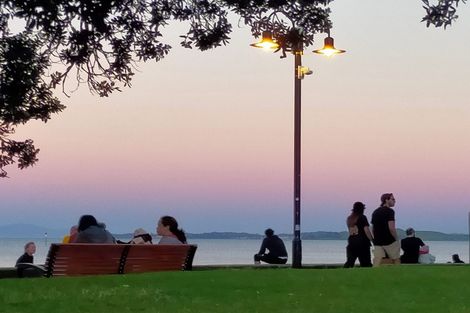 Photo of property in 2/26 Rewi Street, Torbay, Auckland, 0630