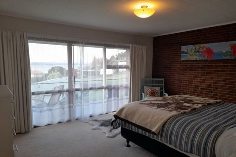 Photo of property in 2/13 Alberta Street, Acacia Bay, Taupo, 3330