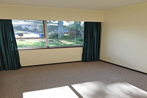 Photo of property in 1/10 Pamela Place, New Lynn, Auckland, 0600