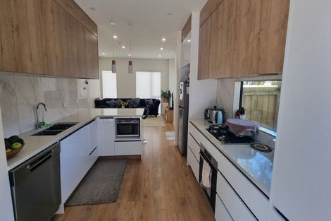 Photo of property in 64 Landscape Road, Papatoetoe, Auckland, 2025