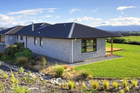 Photo of property in 75 Ahiaruhe Road, Ahiaruhe, Carterton, 5792