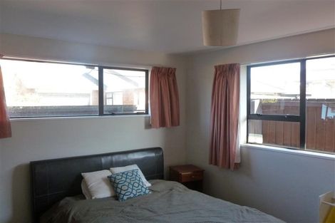 Photo of property in 98a Picton Avenue, Riccarton, Christchurch, 8011