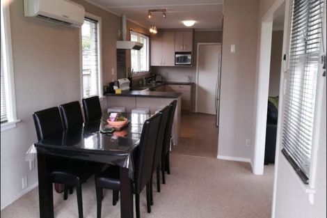 Photo of property in 11 Westerleigh Street, Bishopdale, Christchurch, 8053