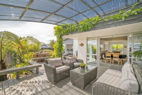 Photo of property in 20 Roseberry Place, Whitianga, 3510