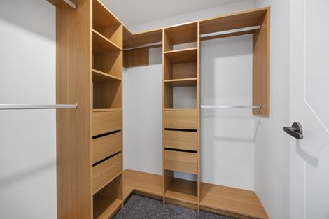 Photo of property in 8 Mill Hill Close, Flat Bush, 2019