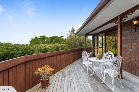 Photo of property in 10 Wilmington Place, Forrest Hill, Auckland, 0620