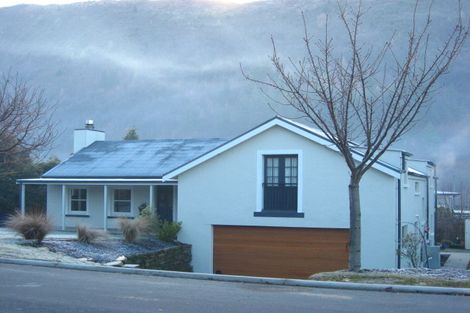 Photo of property in 15 Devon Street, Arrowtown, 9302