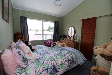 Photo of property in 43 Aotea Crescent, Tokoroa, 3420
