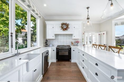 Photo of property in 176 Waterloo Road, Hutt Central, Lower Hutt, 5010