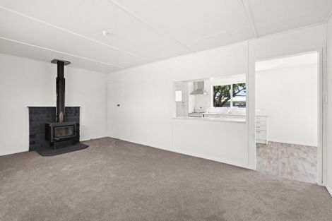 Photo of property in 8 Cortes Crescent, Flaxmere, Hastings, 4120