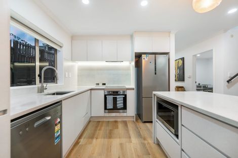 Photo of property in 331a Hillsborough Road, Hillsborough, Auckland, 1042