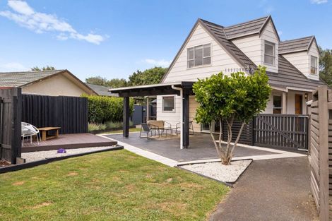 Photo of property in 10 Humphries Place, Awapuni, Palmerston North, 4412