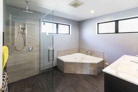 Photo of property in 131a Bower Avenue, New Brighton, Christchurch, 8083