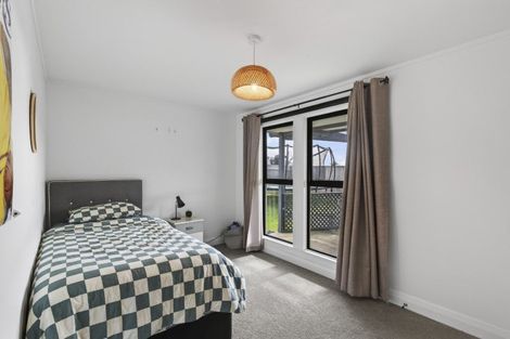 Photo of property in 105 Parklands Avenue, Bell Block, New Plymouth, 4312