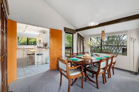 Photo of property in 18 Ordley Grove, Tawa, Wellington, 5028